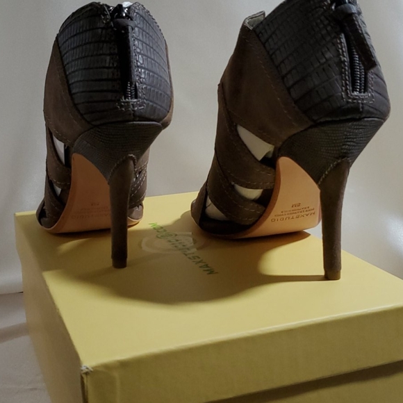 Max Studio Gray Booties - Picture 3 of 6